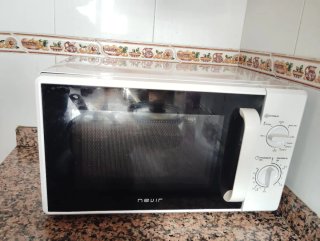 Microondas Nevir Blanco