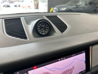 Porsche Macan 2022