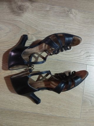 Zapatos de baile negros
