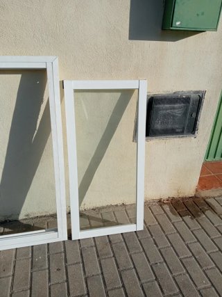 Ventana y reja  buen estado