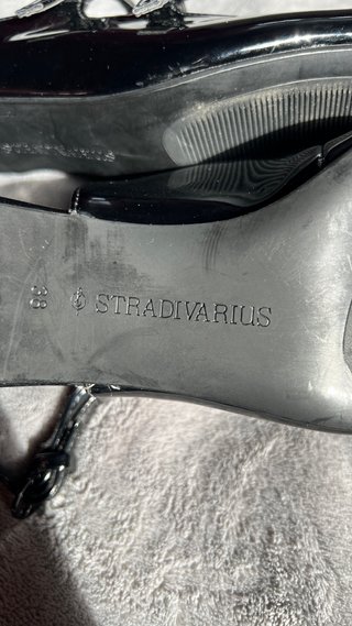Mary Jane Stradivarius Negro Charol