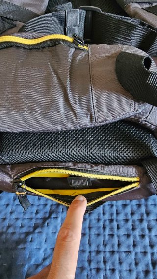 Zaino nero e grigio 50 Litri