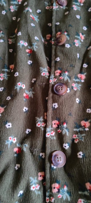 Chaqueta corta floral entretiempo