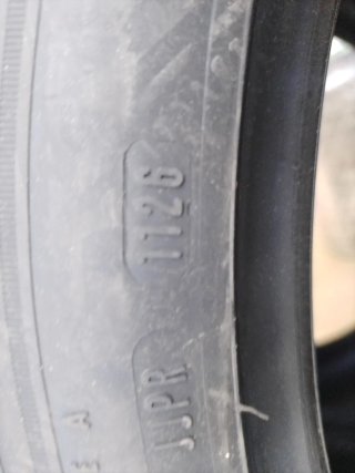 HAY 4 225 45 17 91Y GOODYEAR dot2026