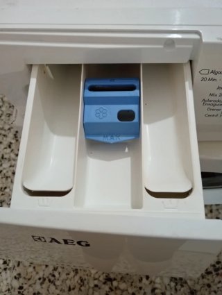 Oferta Solo hoy Lavadora AEG 8kg 1200 RPM Blanca