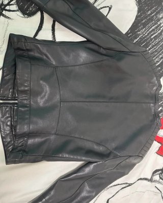 Cazadora lft negra