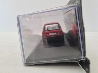 Volkswagen Golf GTI MK1 escala 1:43