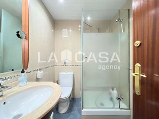 Piso en venta en Artigas - Llefià en Badalona