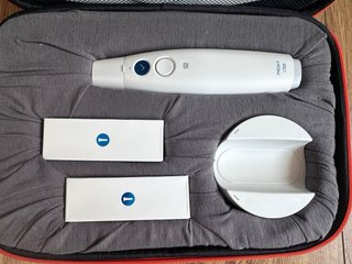 Escáner Intraoral Medit i700