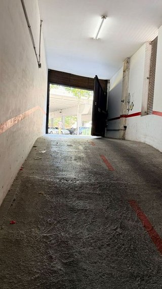 Garaje en venta en San Roc - El Remei en Badalona