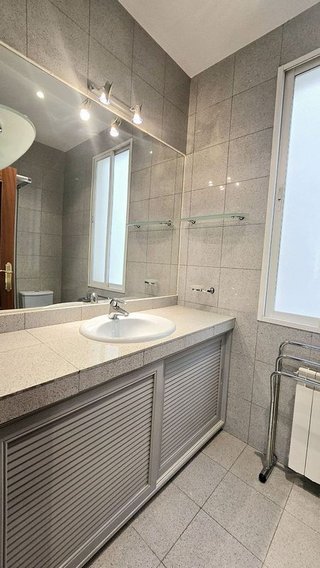 Piso en alquiler en Recoletos en Madrid