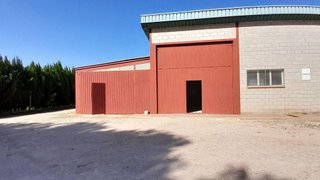 Nave industrial en venta en Yecla