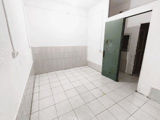 Local comercial en venta en El Parc i la Llacuna del Poblenou en Barcelona