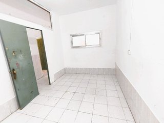 Local comercial en venta en El Parc i la Llacuna del Poblenou en Barcelona