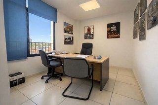 Oficina en venta en Canillas en Madrid