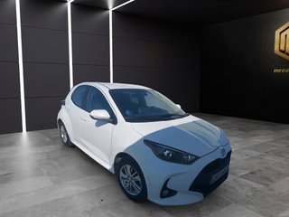 Yaris 1.5 120H Business Plus