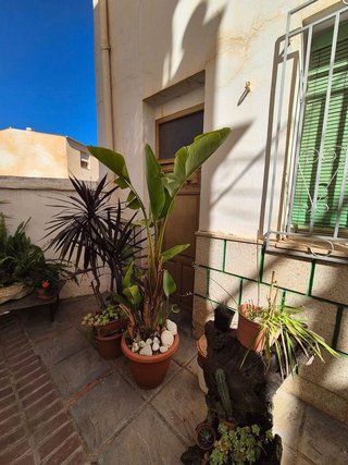 Casa adosada en venta en Lanjarón