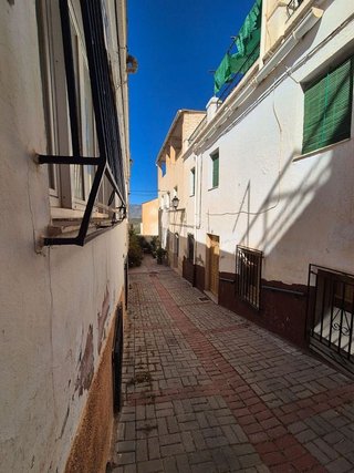 Casa adosada en venta en Lanjarón