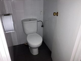Local comercial en venta en Parque Lisboa - La Paz en Alcorcón