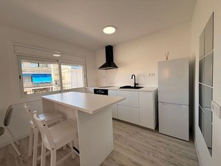 Piso en alquiler en Gran Via del Mar-Zona Universitaria en Castelldefels