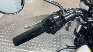 Triumph Bonneville T100 - 2008 - 20.545 km