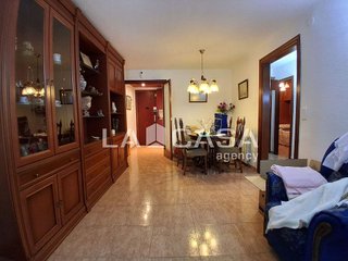 Piso en venta en Riu en Santa Coloma de Gramanet