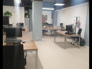 Local comercial en venta en Can Vidalet en Esplugues de Llobregat
