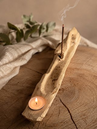 Incensario artesanal de madera