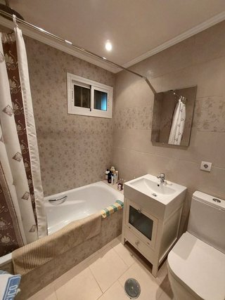 Piso en venta en Parque de la Paloma en Benalmádena