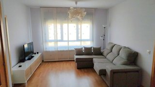 Piso en alquiler en San Adrián - La Cava en Logroño