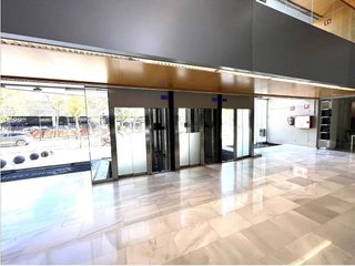 Oficina en venta en La Floresta - Les Planes en Sant Cugat del Vallès