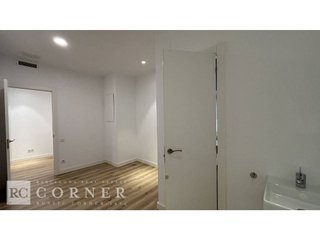 Oficina en alquiler en Les Tres Torres en Barcelona