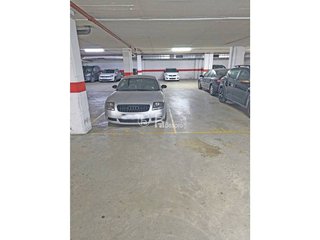 Garaje en venta en Cappont en Lleida