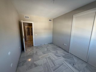 Piso en alquiler en Playamar en Torremolinos