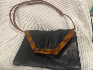 Bolso Quiles Negro y Marrón Piel