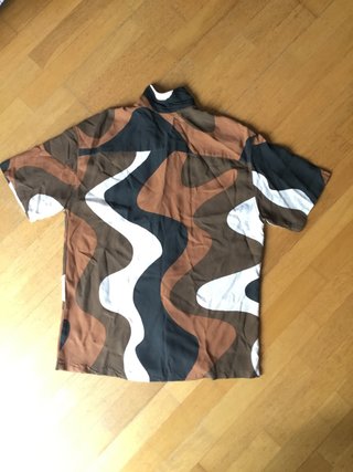 Camisa PULL&BEAR Estampada Talla M
