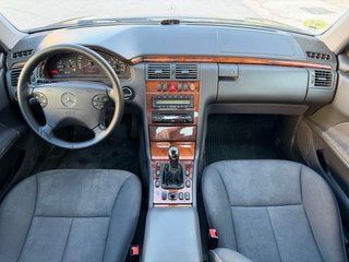 Mercedes-Benz Clase E 2002
