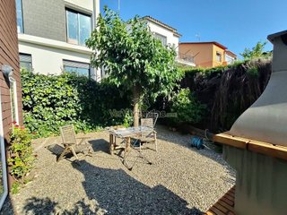 Chalet en venta en Sant Esteve Sesrovires