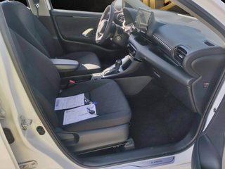 Yaris 1.5 120H Business Plus