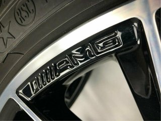 Llantas originales Mercedes AMG de 20 pulgadas