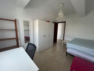Piso en alquiler en Camino de Ronda - Rosaleda en Granada