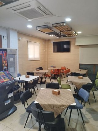 Local comercial en venta en Florida Alta en Alicante