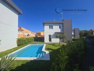 Chalet en venta en Casalot en Mont-Roig del Camp