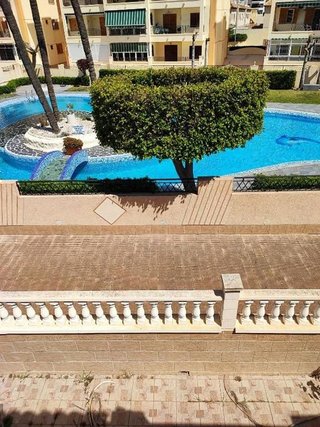 Casa adosada en venta en Torrelamata - La Mata en Torrevieja