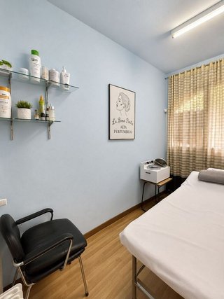Local comercial en alquiler en La Nova Esquerra de l'Eixample en Barcelona