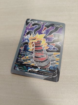 Carta Pokémon Giratina V 185/196