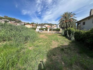 Terreno en venta en Eixample Residencial en Roda de Barà