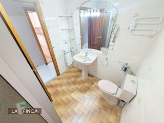 Piso en venta en Milán - Pumarín - Teatinos en Oviedo