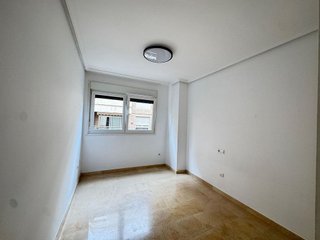 Piso en alquiler en Mercado en Alicante