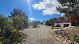 Chalet en venta en Sax